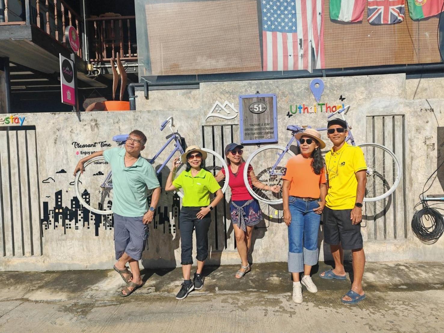 Solarcell Walking Street Homestay - โซล่าเซลล์ถนนคนเดินโฮมสเตย์ Ban Nong Nam Khan Eksteriør bilde